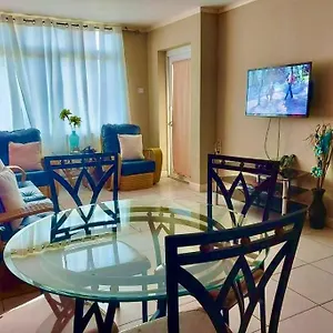  Apartment Hideaway At The Strathairn Jamaica
