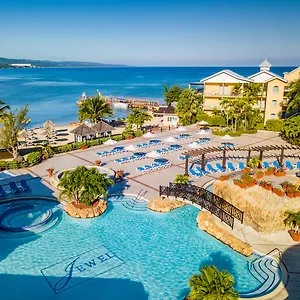 Resort Jewel Paradise Cove Adult &